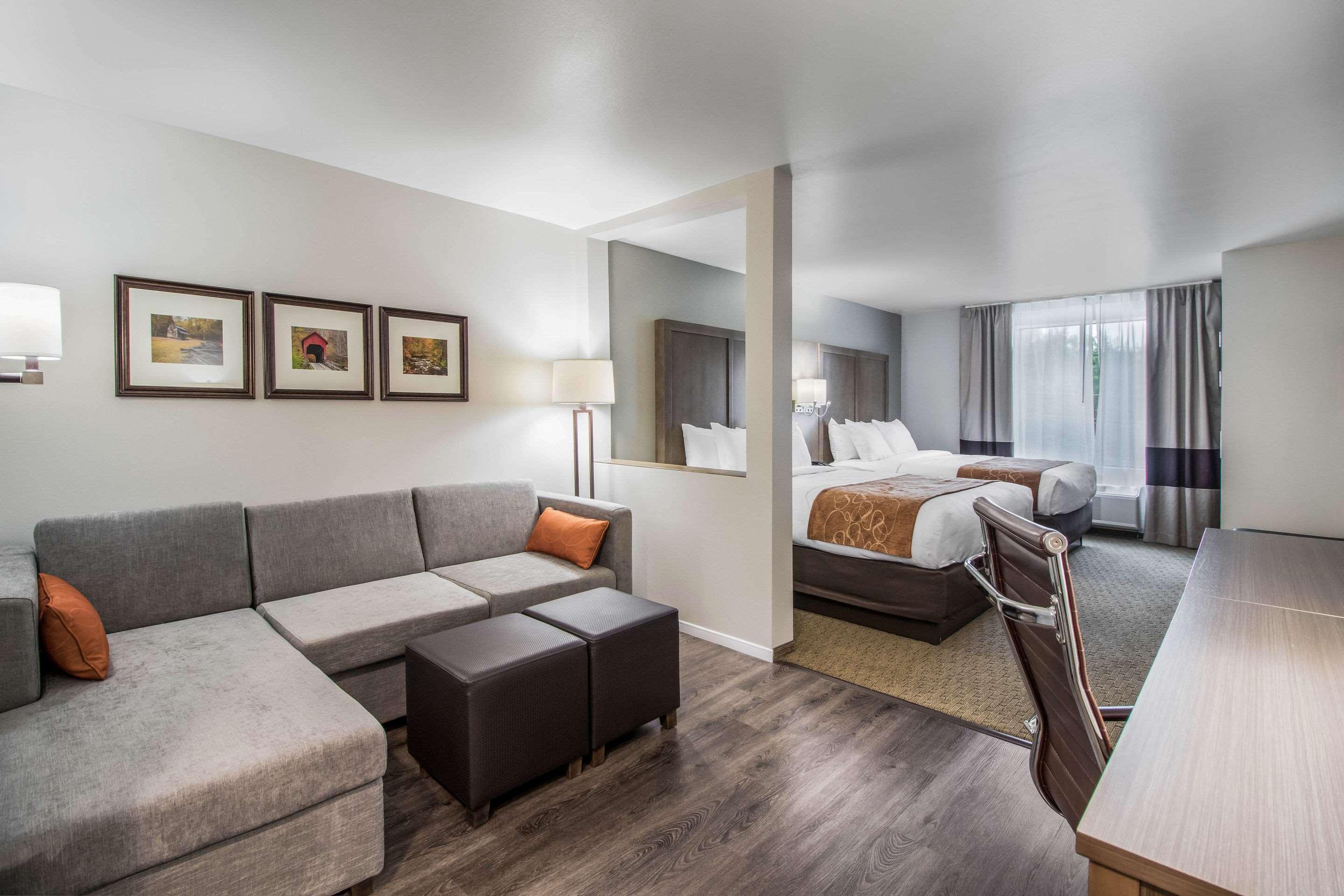 Comfort Hotel Columbia