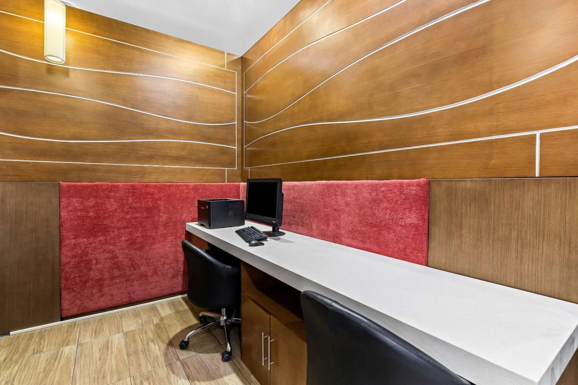 Hotel Comfort Columbia